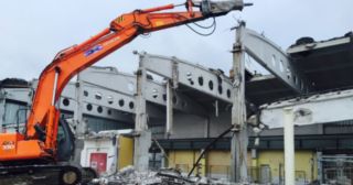 Демонтаж ангара Большой Камень, цена от 2968 руб.
