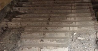 Демонтаж ступеней в Большом Камне: гранитные, деревянные, ЖБ - расценка в смете от 313 руб.