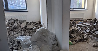 Демонтаж бетонной стяжки в Большом Камне - цена от 573 руб. за м2 - Сварной-Бль